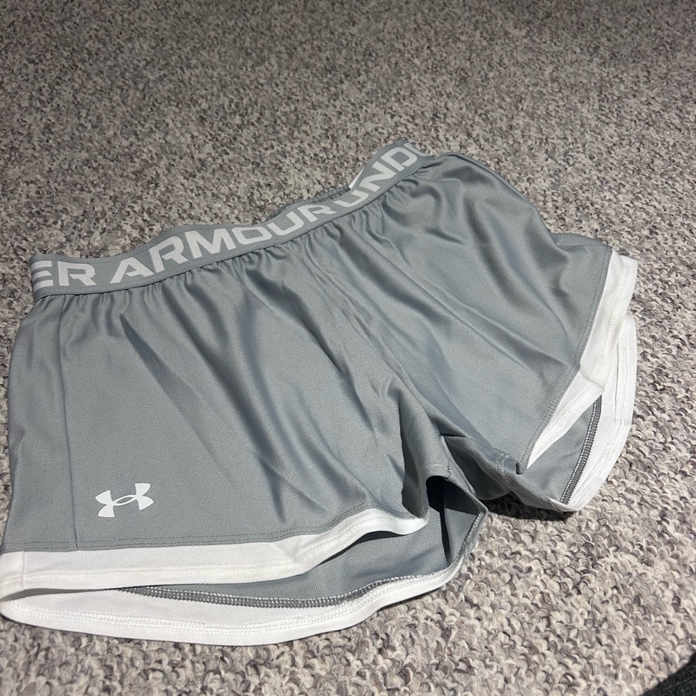 Under Armour Gray and White Athletic Shorts Moisture-Wicking